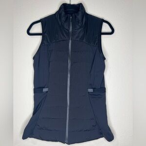 Lululemon black vest size 4/6